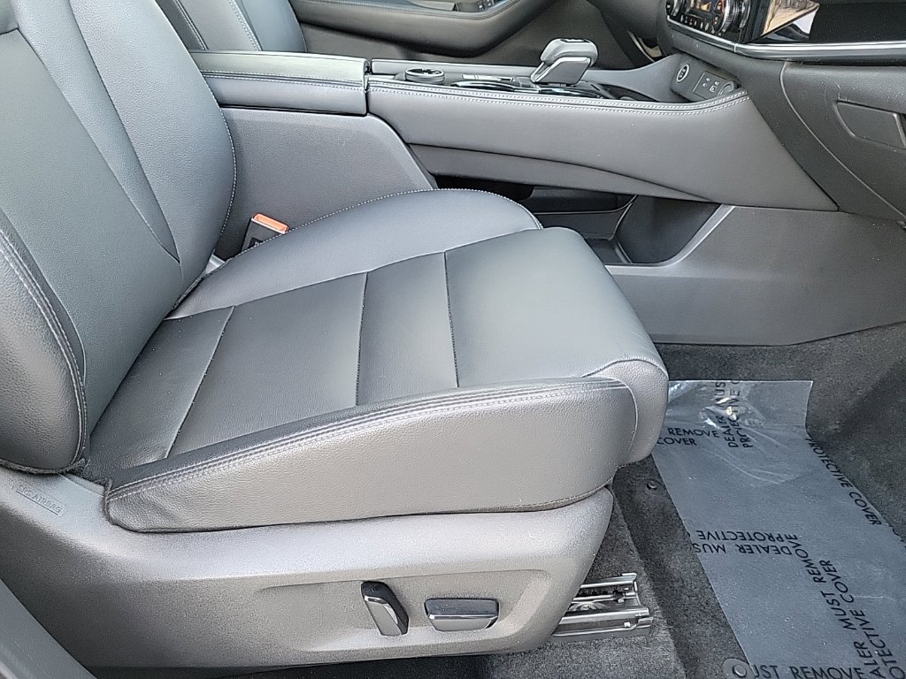 Thumbnail: 2022 Nissan Rogue - 8