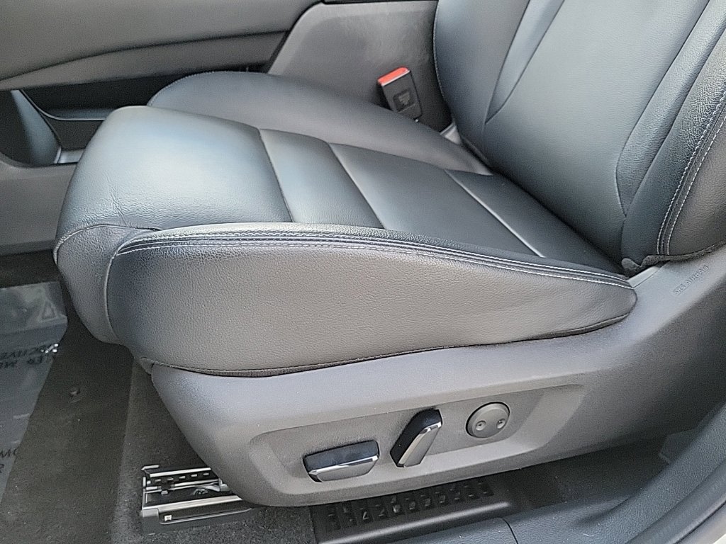 Thumbnail: 2022 Nissan Rogue - 19