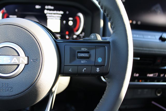 Thumbnail: 2025 Nissan Rogue - 25