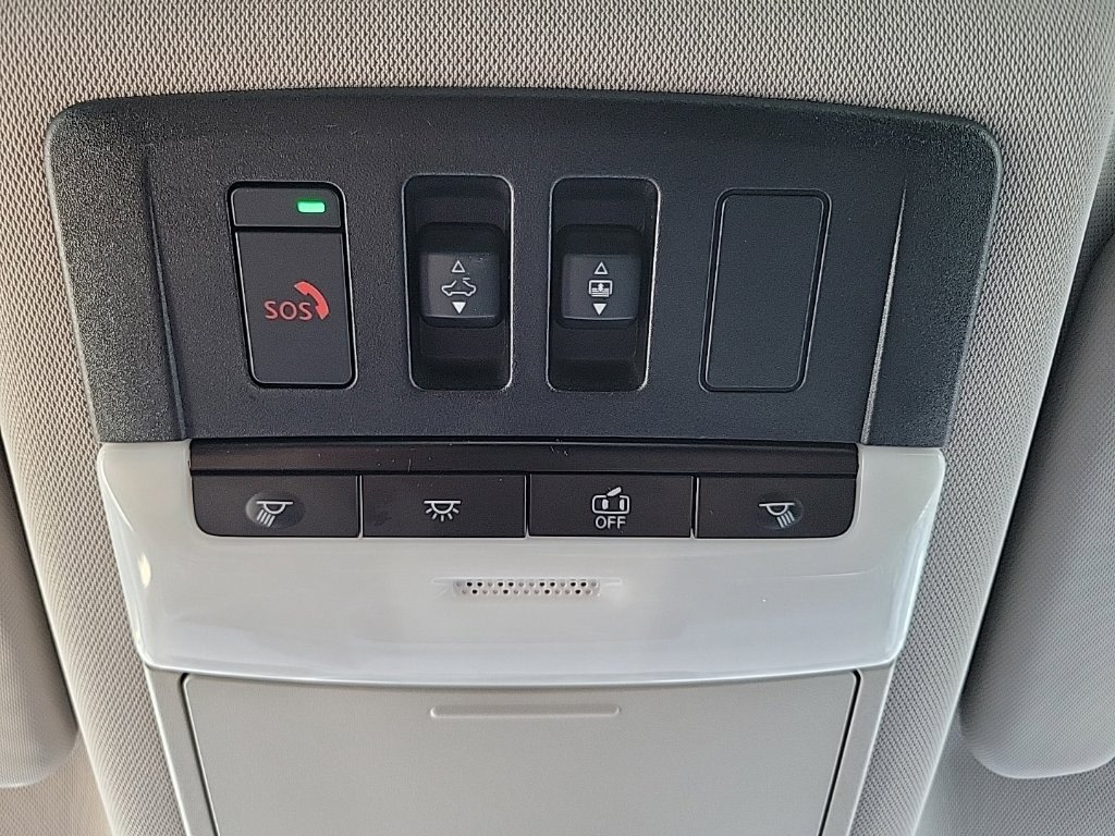 Thumbnail: 2022 Nissan Rogue - 33