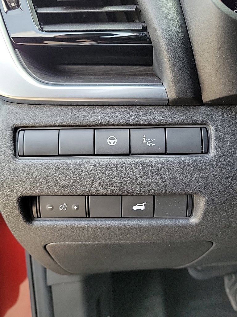 Thumbnail: 2022 Nissan Rogue - 28