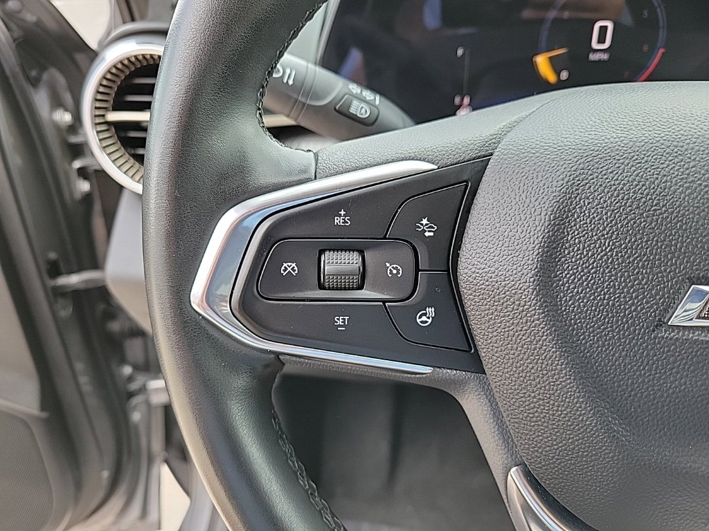 Thumbnail: 2025 Chevrolet Trax - 21