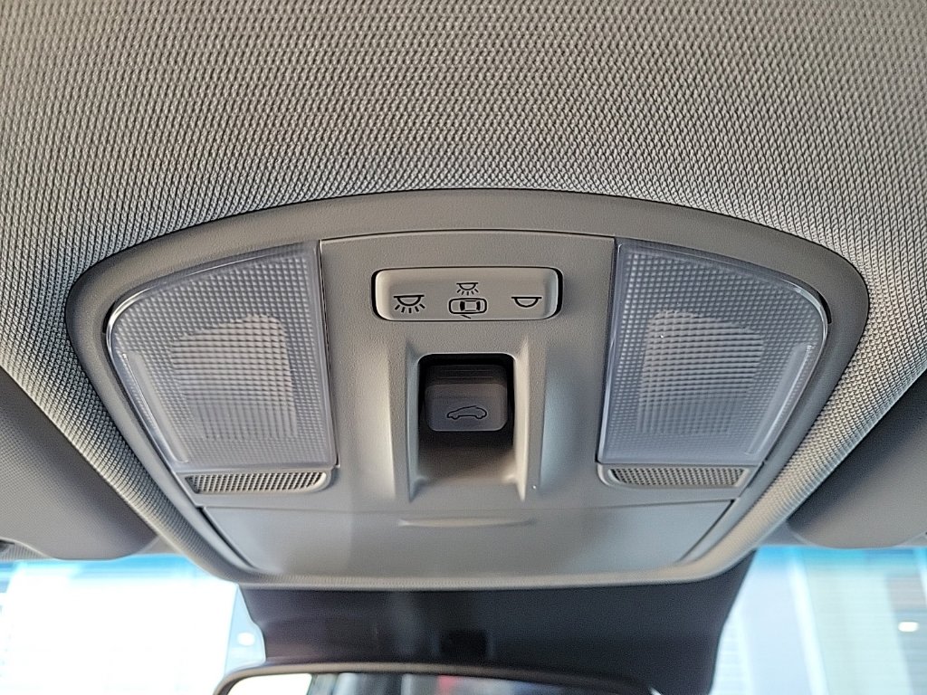 Thumbnail: 2023 Hyundai Kona - 32