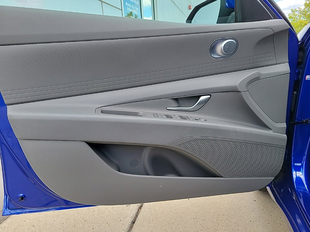 Thumbnail: 2024 Hyundai Elantra - 27