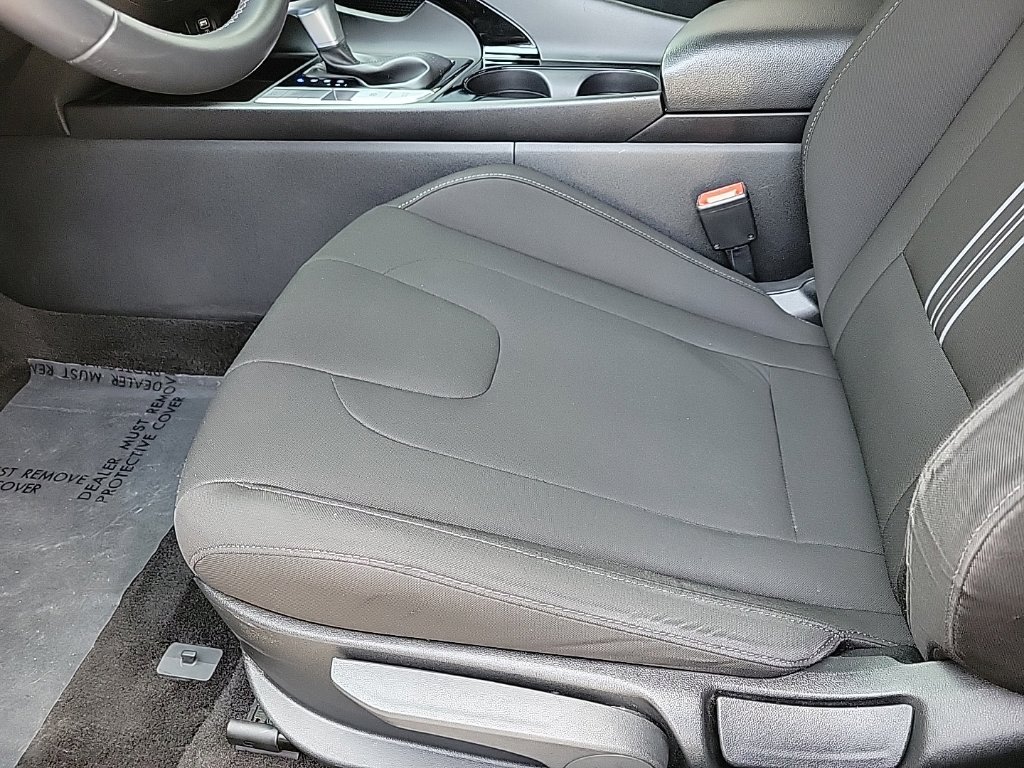 Thumbnail: 2023 Hyundai Elantra - 21