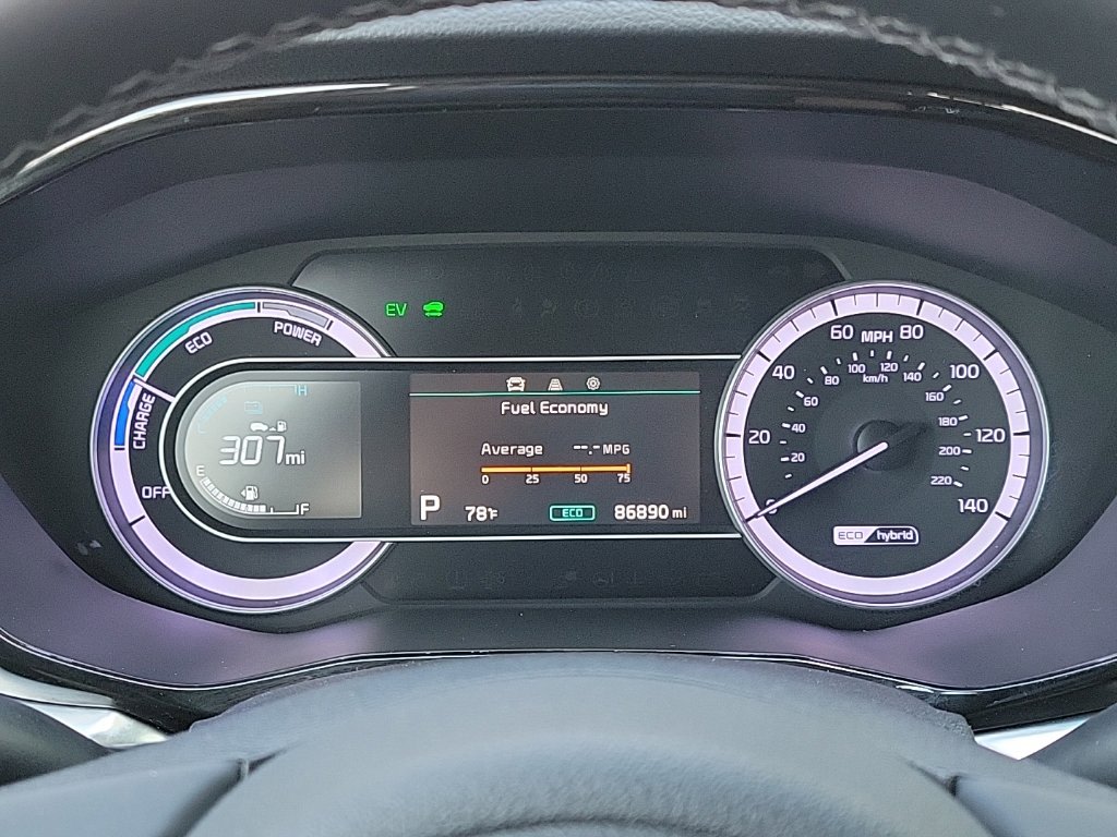 Thumbnail: 2020 Kia Niro - 15