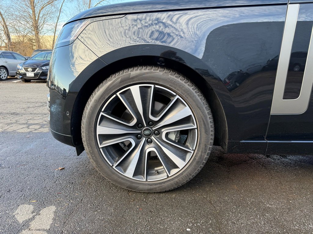 Thumbnail: 2025 Land Rover Range Rover - 6