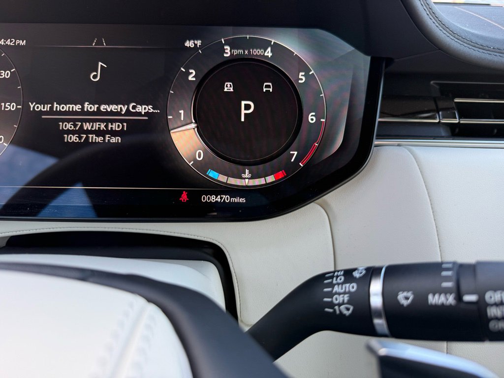 Thumbnail: 2025 Land Rover Range Rover - 20