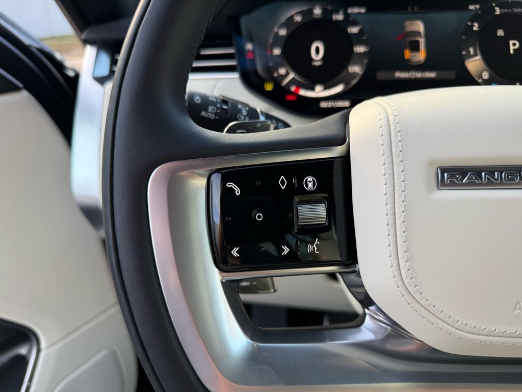Thumbnail: 2025 Land Rover Range Rover - 18