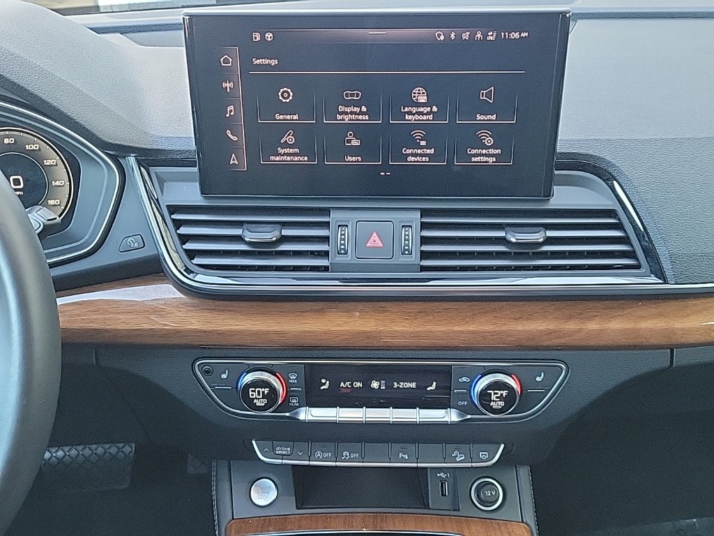 Thumbnail: 2021 Audi Q5 - 12