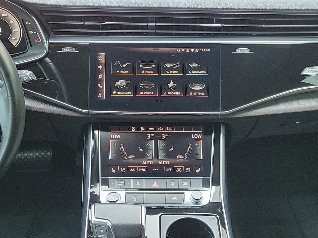 Thumbnail: 2021 Audi Q8 - 13