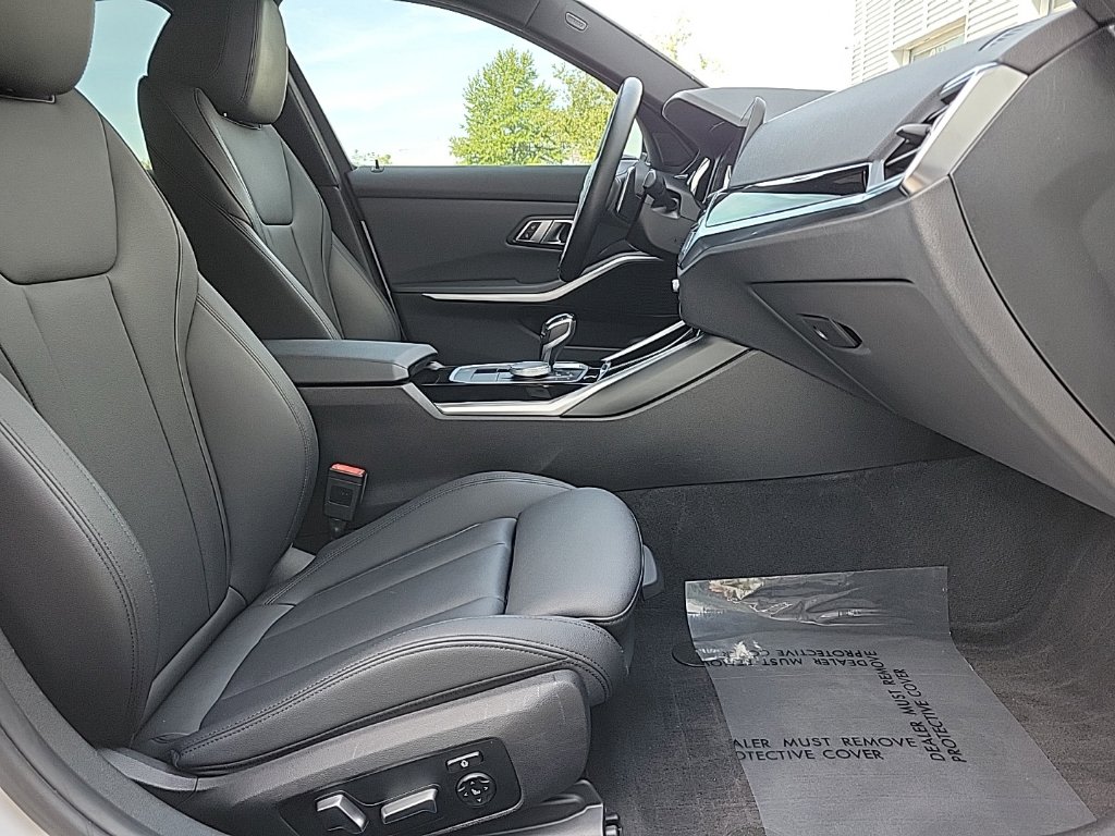 Thumbnail: 2019 BMW 3 Series - 10