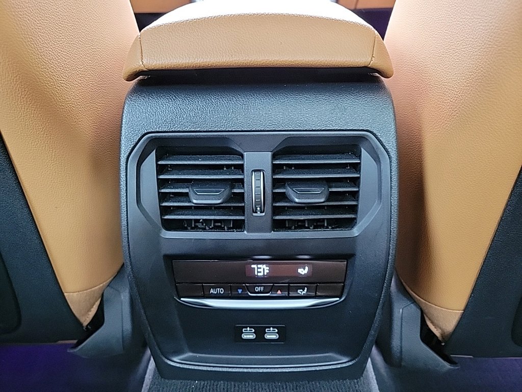 Thumbnail: 2022 BMW 4 Series - 22