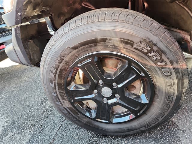 Thumbnail: 2018 Jeep Wrangler - 5