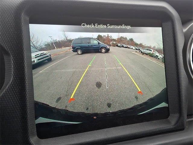 Thumbnail: 2023 Jeep Wrangler - 18