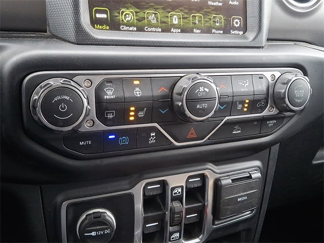 Thumbnail: 2023 Jeep Wrangler - 16