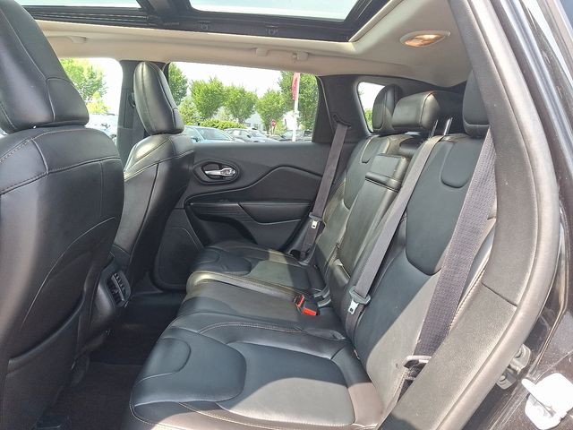 Thumbnail: 2016 Jeep Cherokee - 11