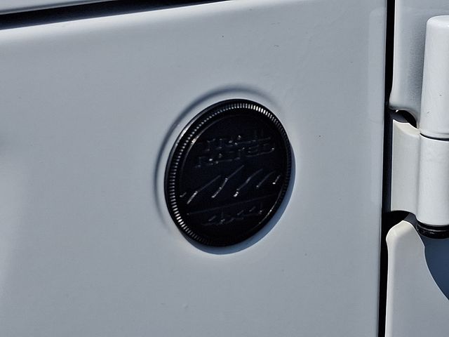 Thumbnail: 2025 Jeep Wrangler - 9