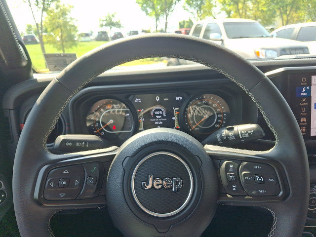 Thumbnail: 2025 Jeep Wrangler - 11