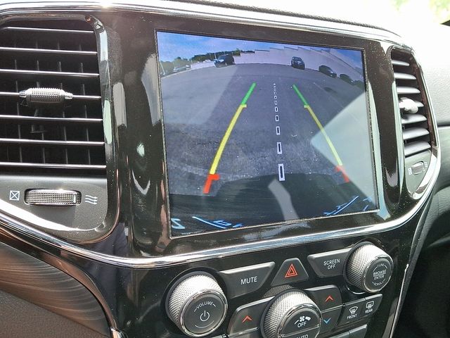 Thumbnail: 2021 Jeep Grand Cherokee - 12