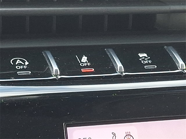 Thumbnail: 2021 Jeep Grand Cherokee L - 30