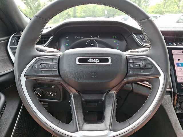 Thumbnail: 2024 Jeep Grand Cherokee - 9