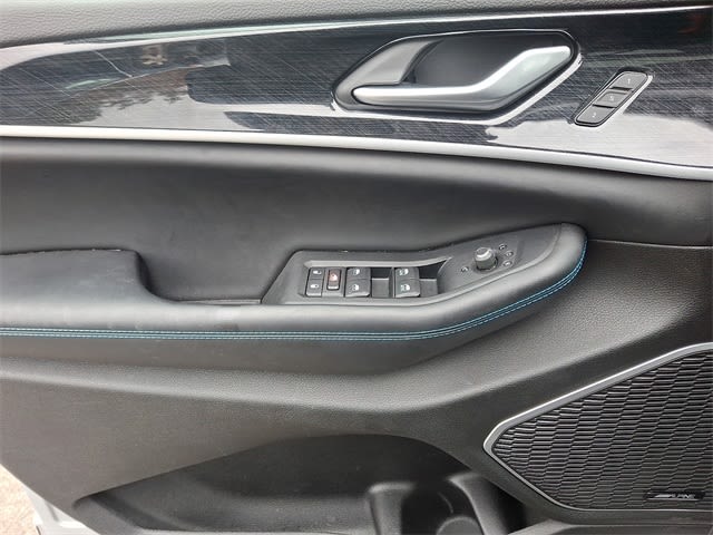 Thumbnail: 2024 Jeep Grand Cherokee - 18