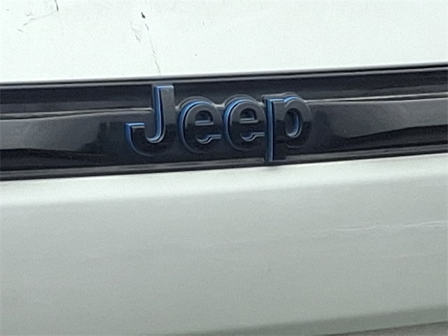 Thumbnail: 2024 Jeep Grand Cherokee - 7