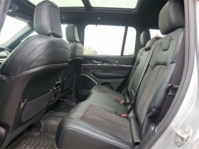 Thumbnail: 2024 Jeep Grand Cherokee - 10