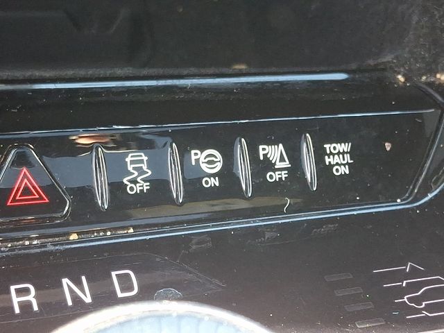 Thumbnail: 2024 Jeep Grand Wagoneer L - 31