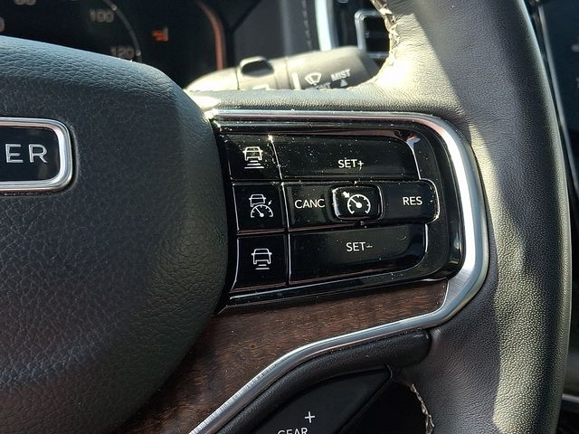 Thumbnail: 2024 Jeep Grand Wagoneer L - 27