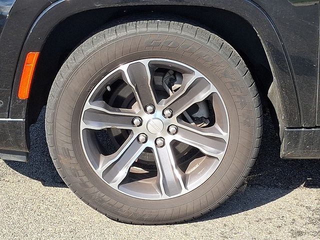 Thumbnail: 2024 Jeep Grand Wagoneer L - 6