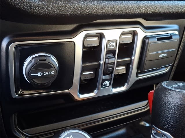 Thumbnail: 2024 Jeep Gladiator - 24