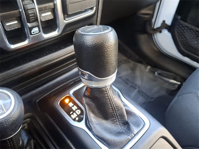 Thumbnail: 2023 Jeep Gladiator - 11