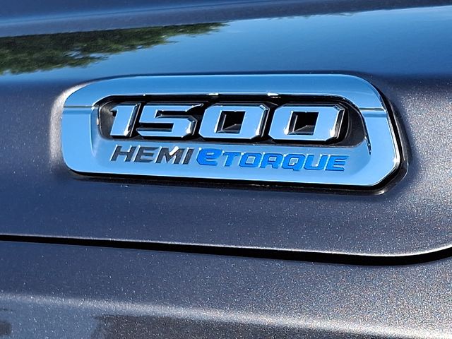 Thumbnail: 2023 RAM 1500 - 32