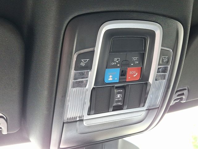 Thumbnail: 2026 RAM 1500 - 25