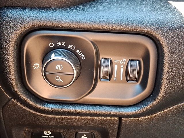 Thumbnail: 2022 RAM 1500 - 23