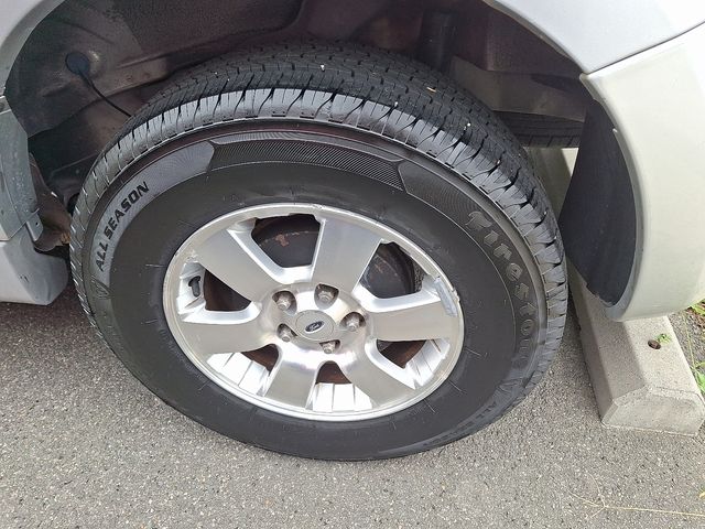 Thumbnail: 2011 Ford Escape - 6