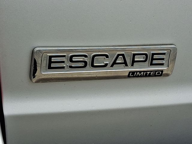 Thumbnail: 2011 Ford Escape - 10