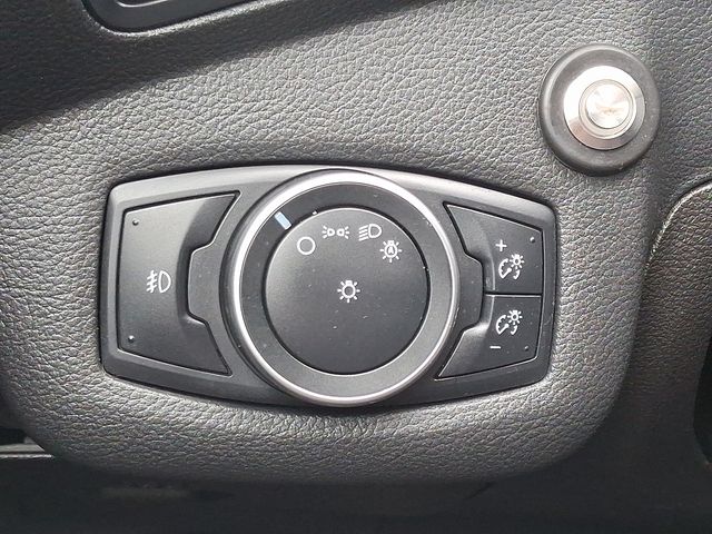 Thumbnail: 2015 Ford Escape - 24