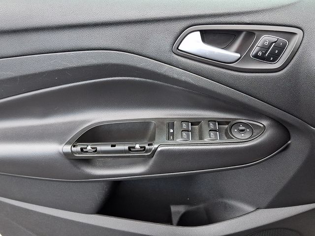 Thumbnail: 2017 Ford Escape - 20