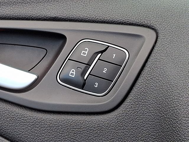 Thumbnail: 2017 Ford Escape - 15