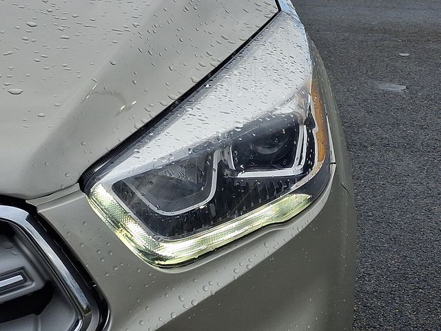 Thumbnail: 2017 Ford Escape - 19