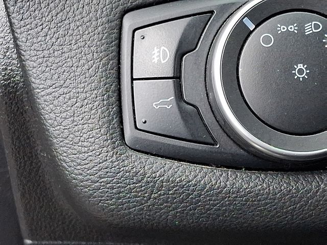 Thumbnail: 2017 Ford Escape - 32