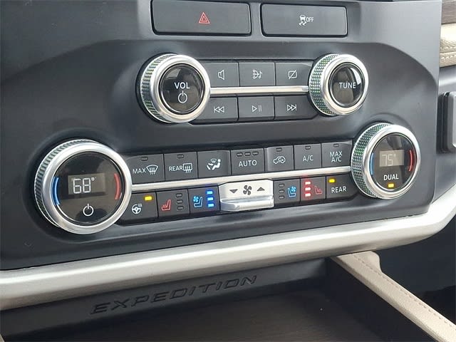 Thumbnail: 2023 Ford Expedition MAX - 20