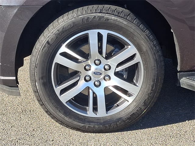 Thumbnail: 2024 Ford Expedition - 8