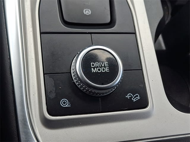 Thumbnail: 2022 Ford Explorer - 21