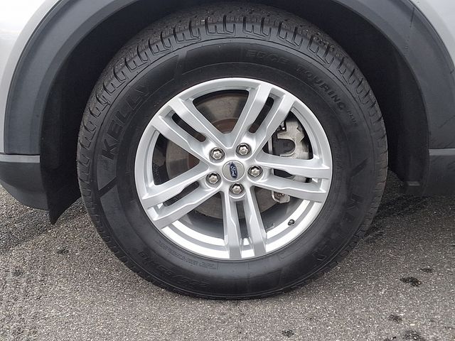 Thumbnail: 2022 Ford Explorer - 7