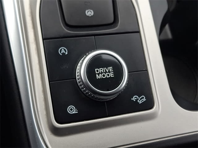 Thumbnail: 2021 Ford Explorer - 21