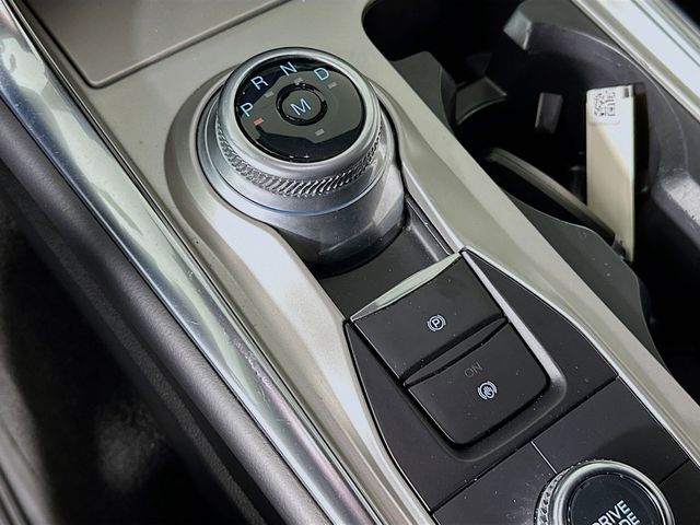 Thumbnail: 2022 Ford Explorer - 17